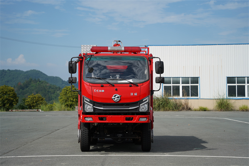 【汉成牌】东风华神3吨水罐消防车